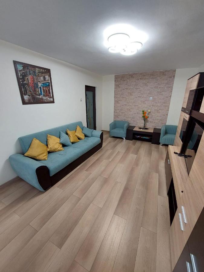 Eugenia Apartament Ploieşti Eksteriør billede